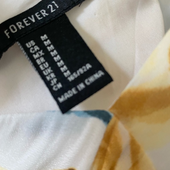 Forever 21- White Floral Dress - Picture 4 of 6